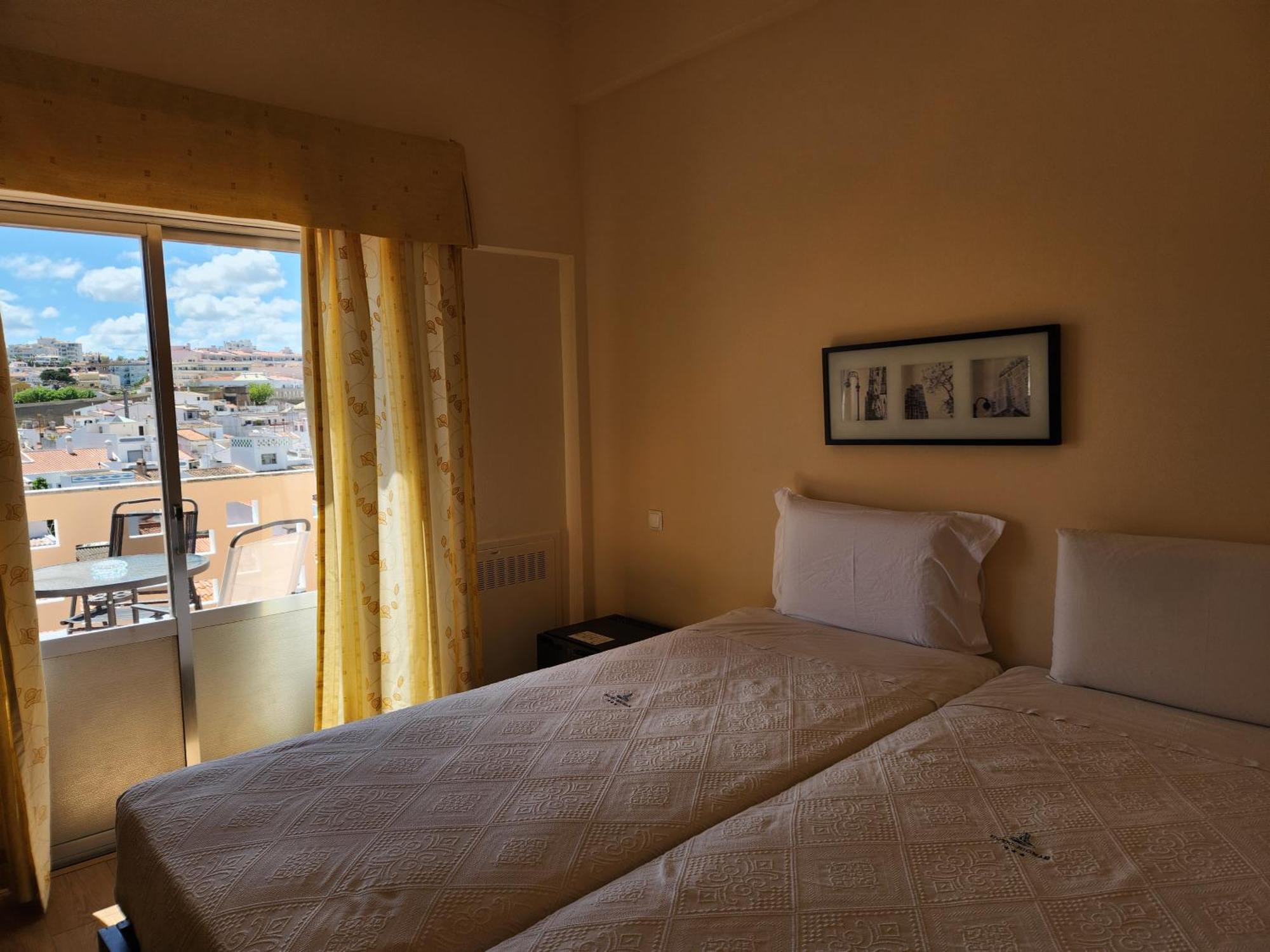 Hotel Riomar Lagos Kültér fotó